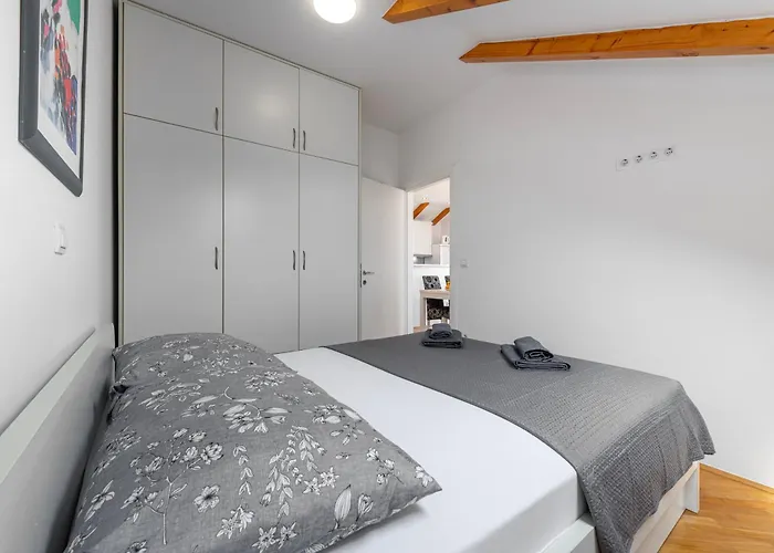 Mirna Apartament *