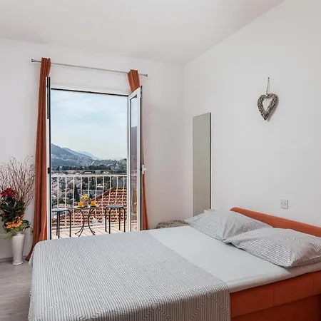 Appartement Mirna *