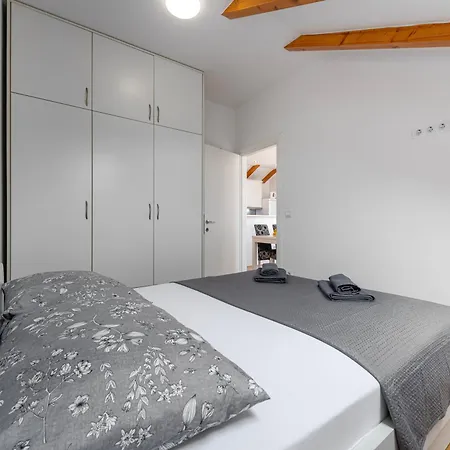 Mirna Appartement *