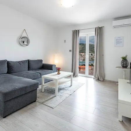 Mirna Apartament